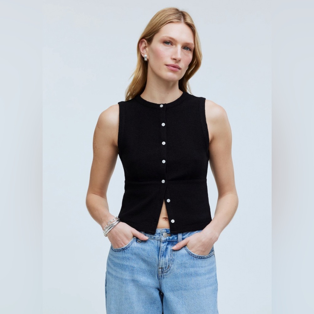 Madewell Black Sleeveless Button-Front Knit Top